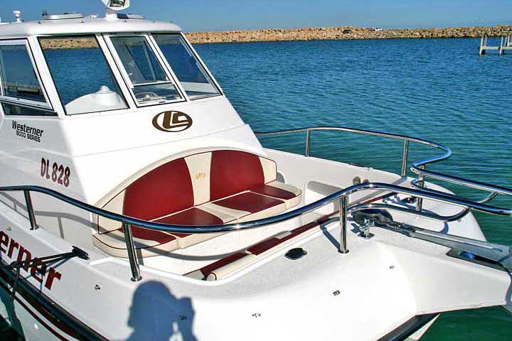 catamarans_a_moteur_LC8000Westerner